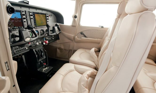 Cessna-172S_004